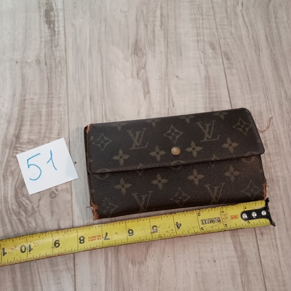 Louis Vuitton Vintage Monogram Porte Tresor International Wallet - Picture 11 of 12